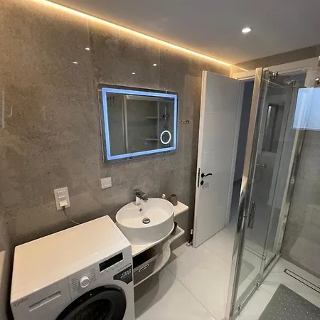 Dodas Luxury Apartment Corfu (city)